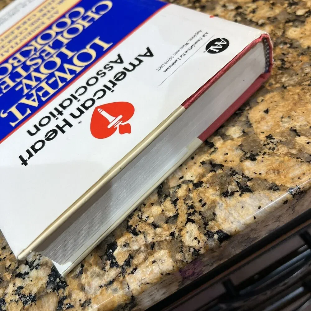 American Heart Association Low Fat Low Cholesterol Cookbook Hardcover